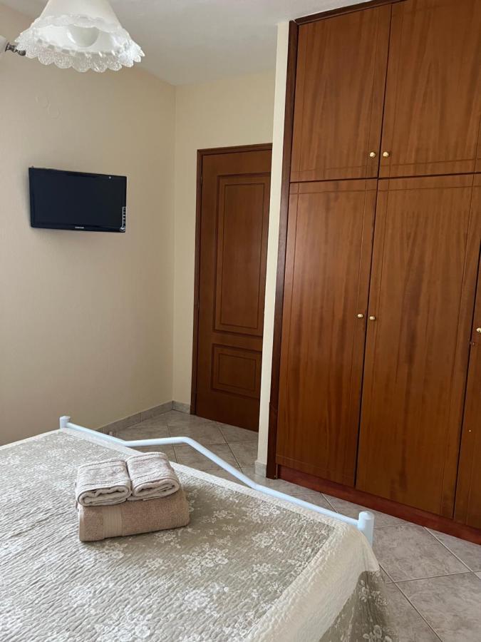 Apartment Efi Néa Péramos エクステリア 写真